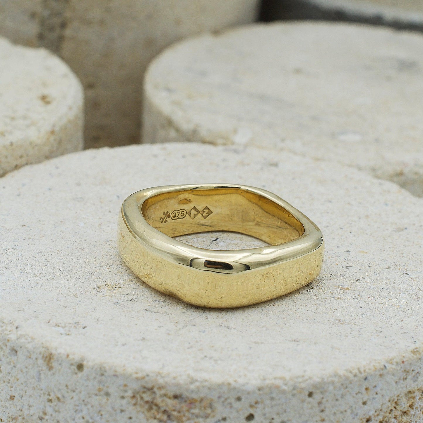 FLOWSTATE IIII - JTaranaki Jewellery