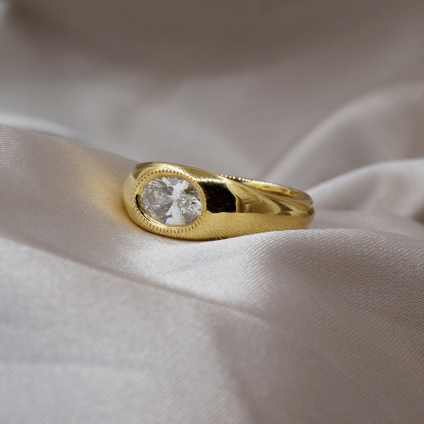 ELYSIUM | OVAL DIAMOND SIGNET RING - JTaranaki Jewellery