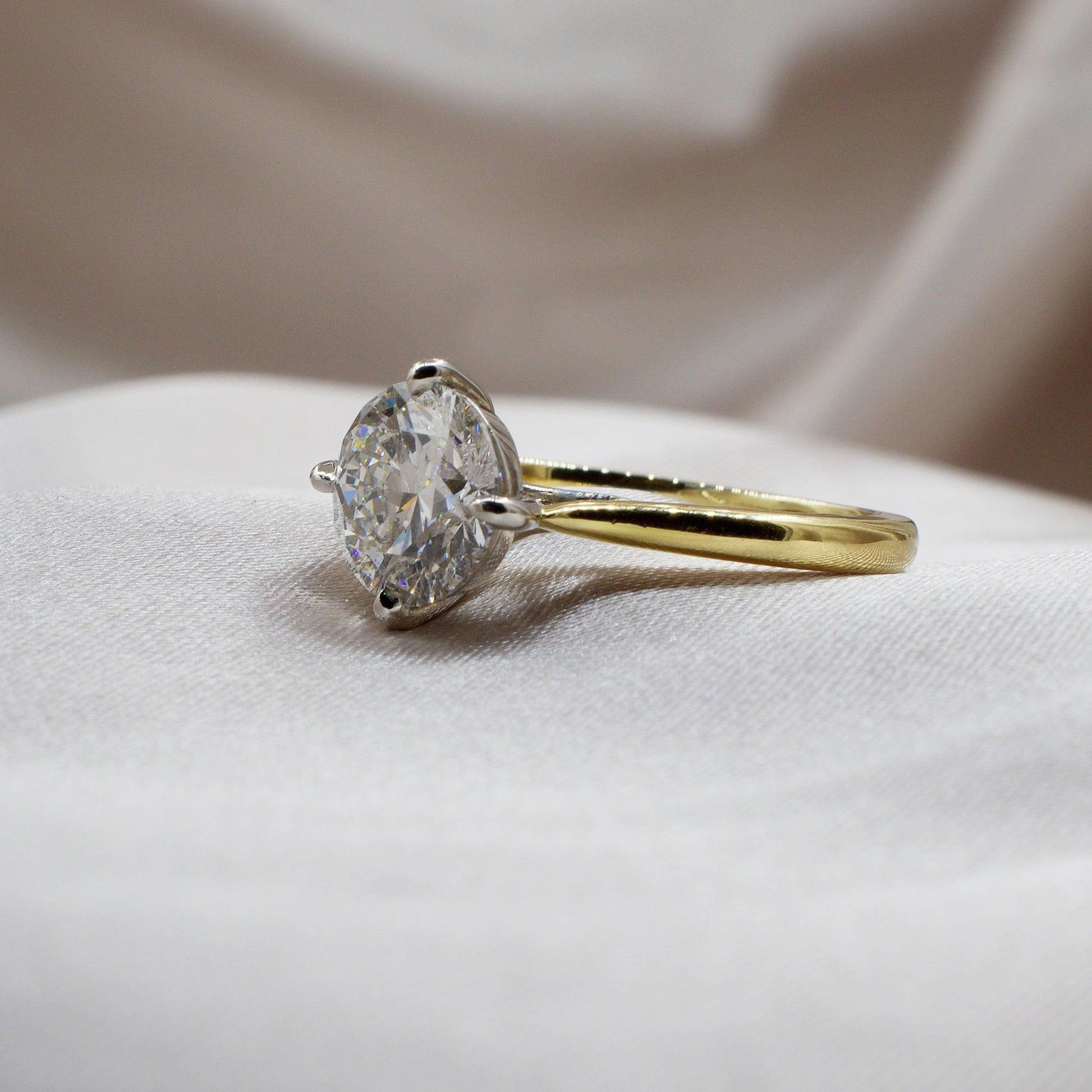 HARMONIA | ROUND DIAMOND SOLITAIRE ENGAGEMENT RING - JTaranaki Jewellery