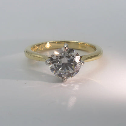 HARMONIA | ROUND DIAMOND SOLITAIRE ENGAGEMENT RING